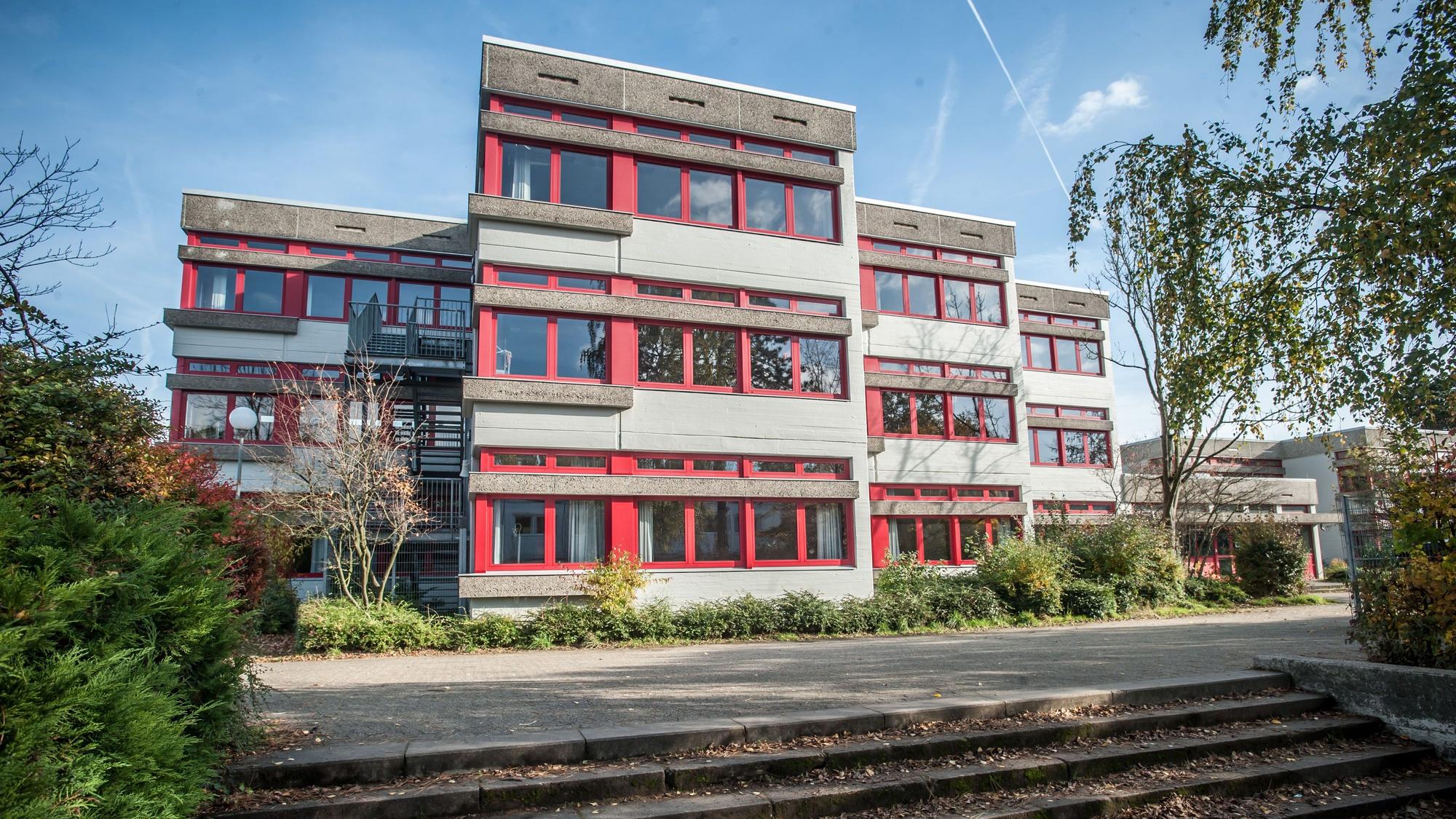 Das Freiherr-vom-Stein-Gymnasium in Leverkusen.