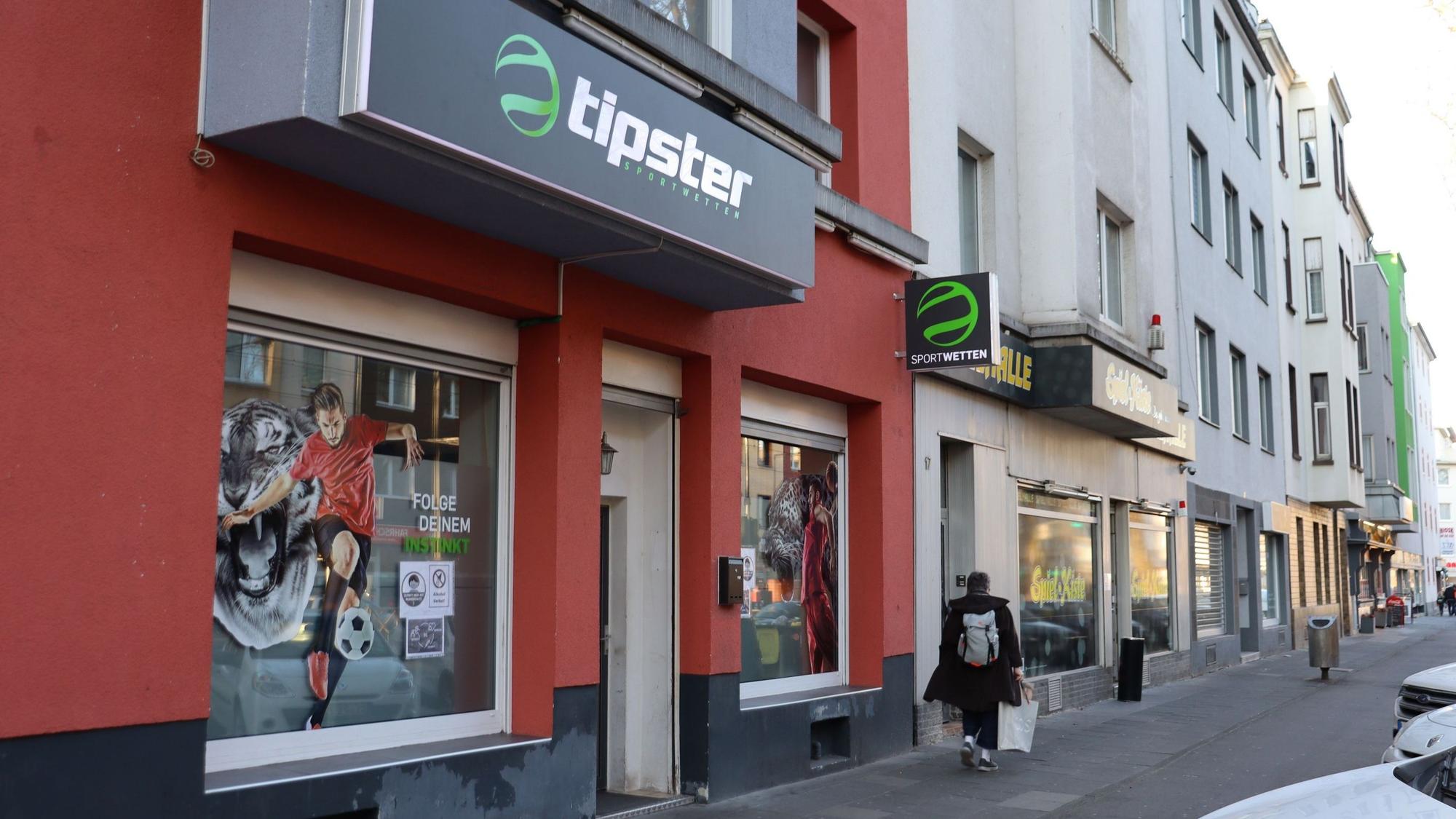 Ein Wettbüro des Kölner Sportwettenanbieters Tipster in der Heidelberger Straße. (Archivbild)
