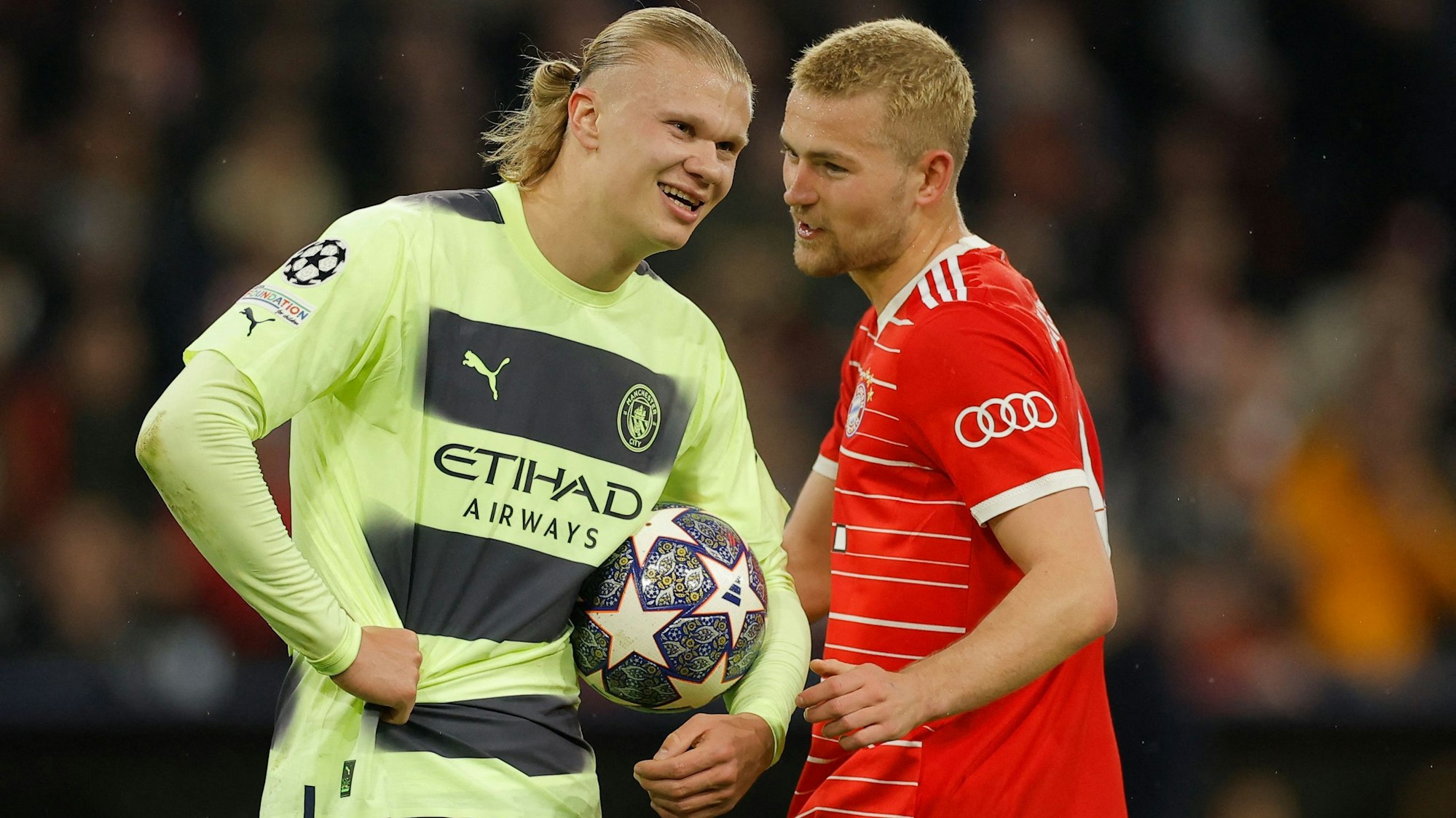 Plausch zwischen Erling Haaland und Matthijs de Ligt.