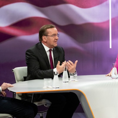 Verteidigungsminister Boris Pistorius hat sich im ZDF-Talk „Maybrit Illner“ ausführlich zur Situation in der Ukraine geäußert.