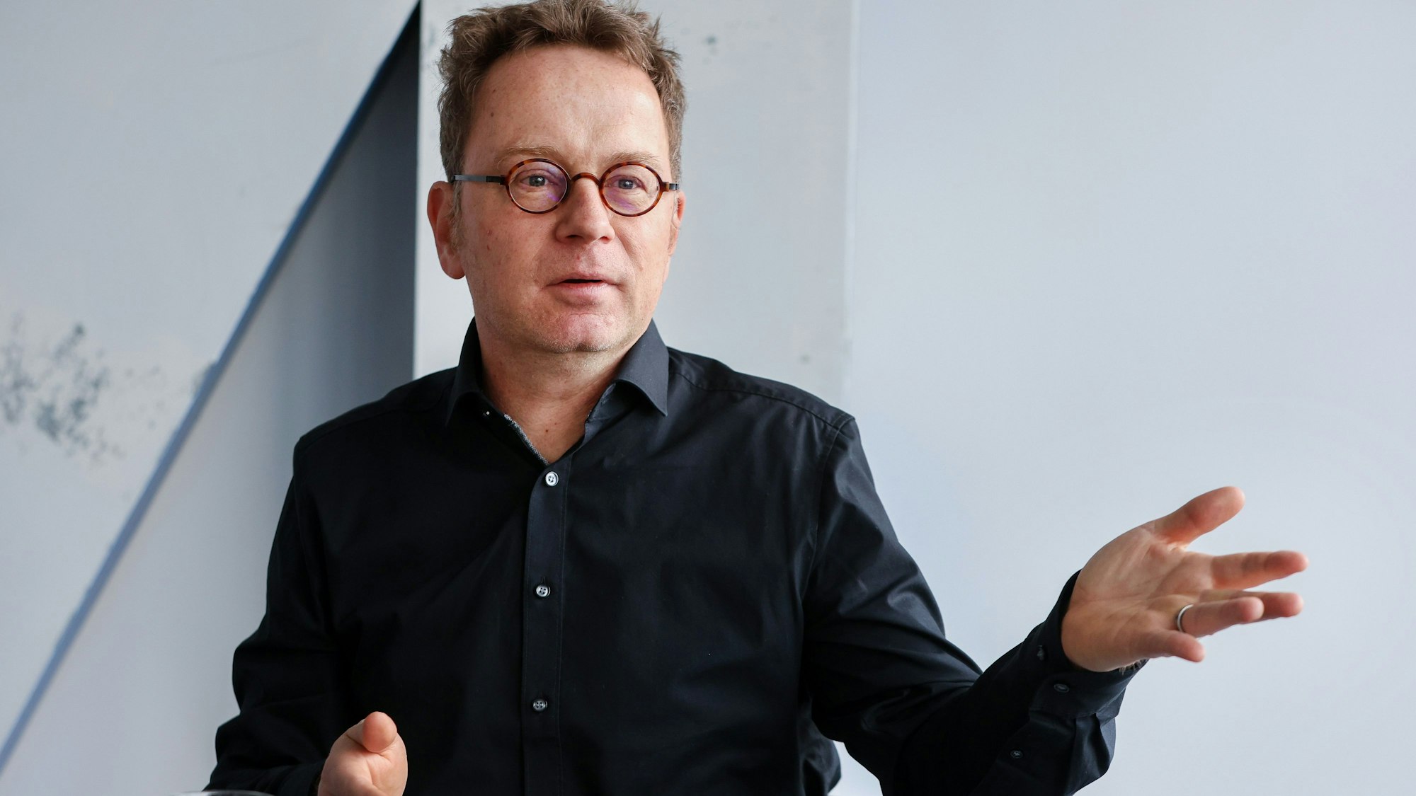 15.03.2023, Köln: Interview mit dem Schiedsrichter-Experten Alex Feuerherdt.
Foto: Michael Bause