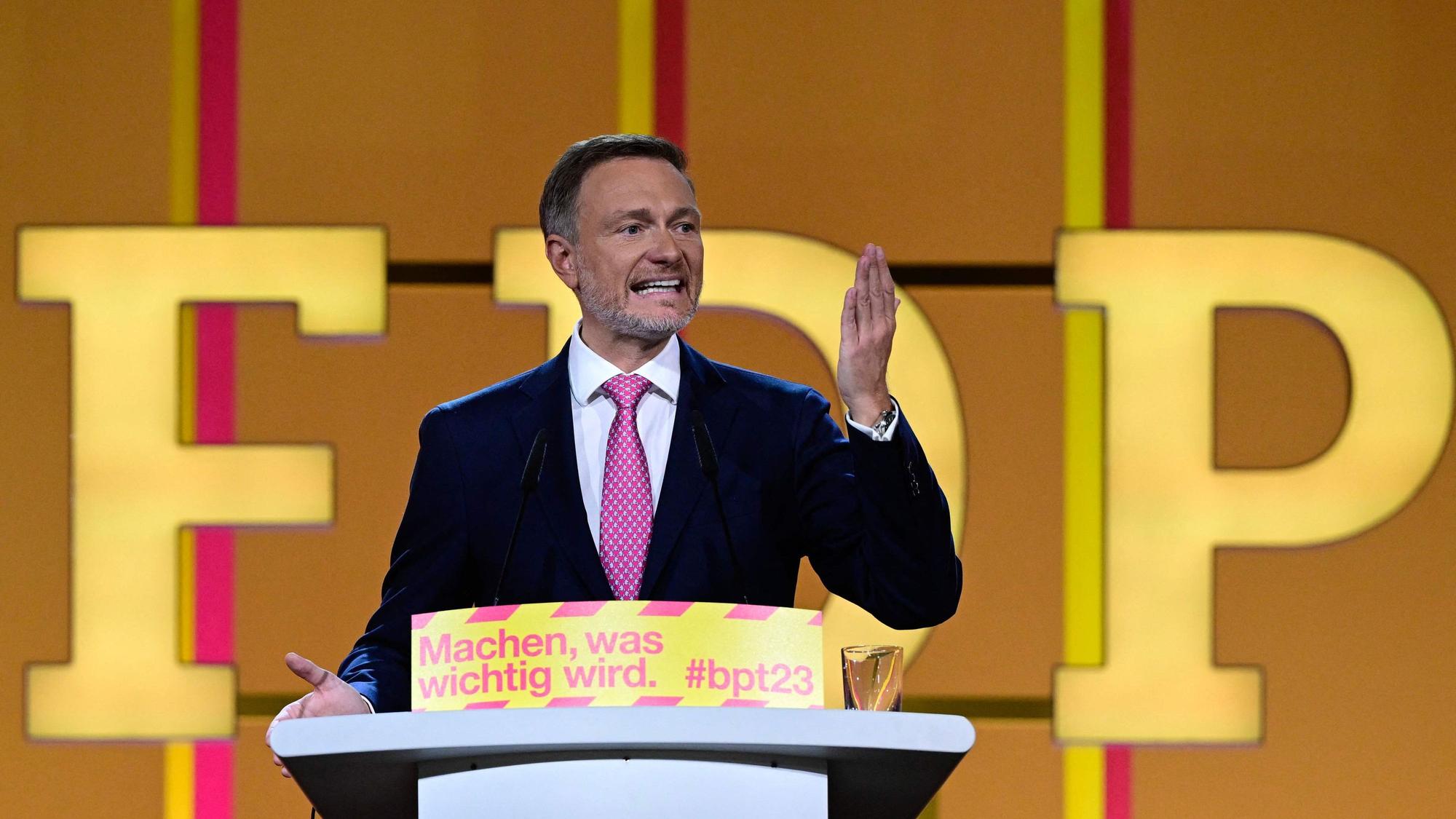 FDP-Chef Christian Lindner beim Auftakt des Bundesparteitags der FDP in Berlin.