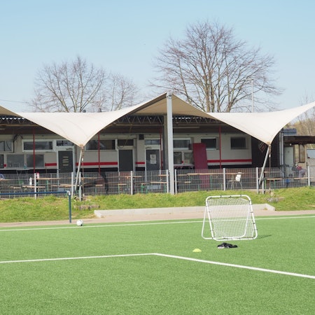 Das Vereinsheim des VfR Sinnersdorf.