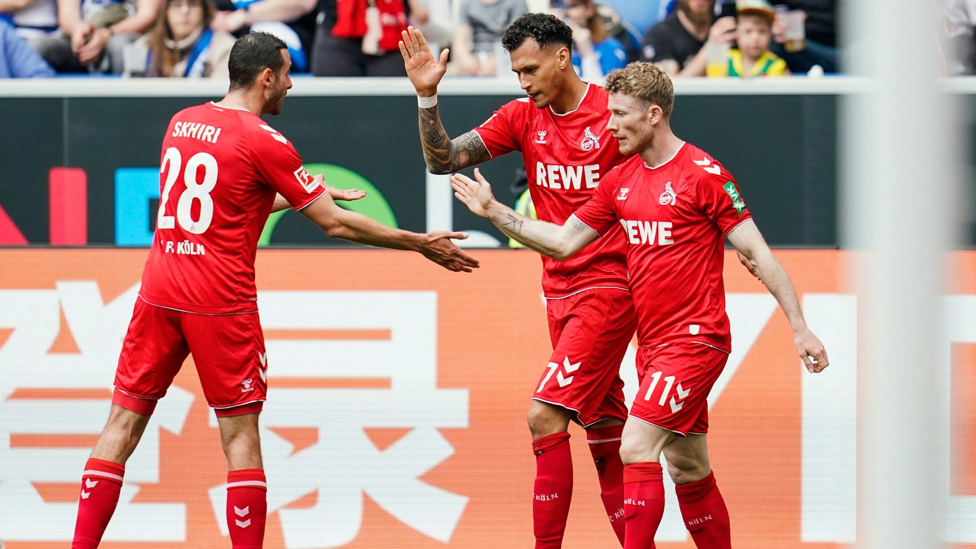 Ellyes Skhiri (l.), Davie Selke (m.) und Florian Kainz