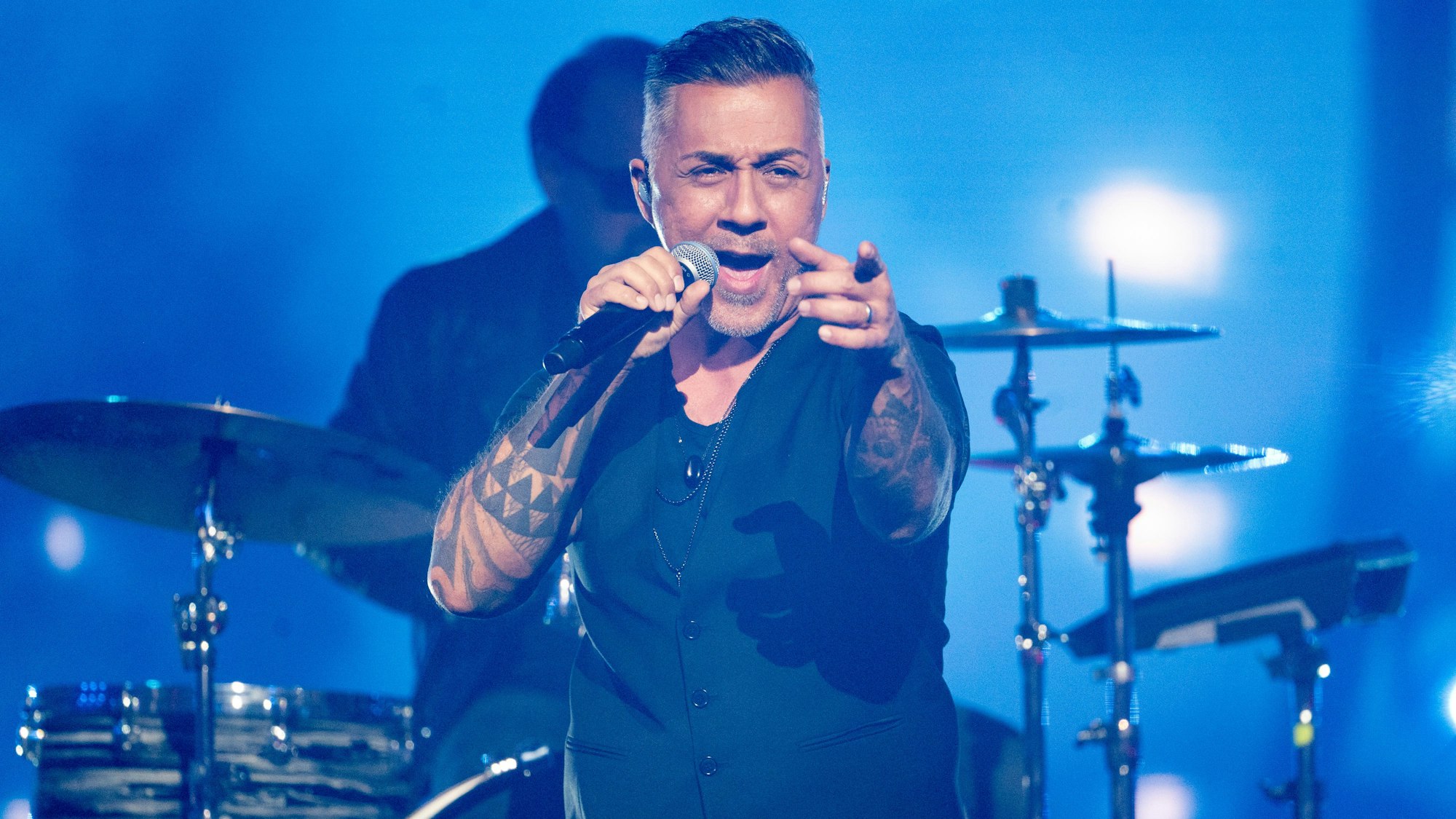 Mike Leon Grosch bei seinem Auftritt in der „Giovanni Zarrella Show“, die am Samstag live aus Berlin übertragen wurde.