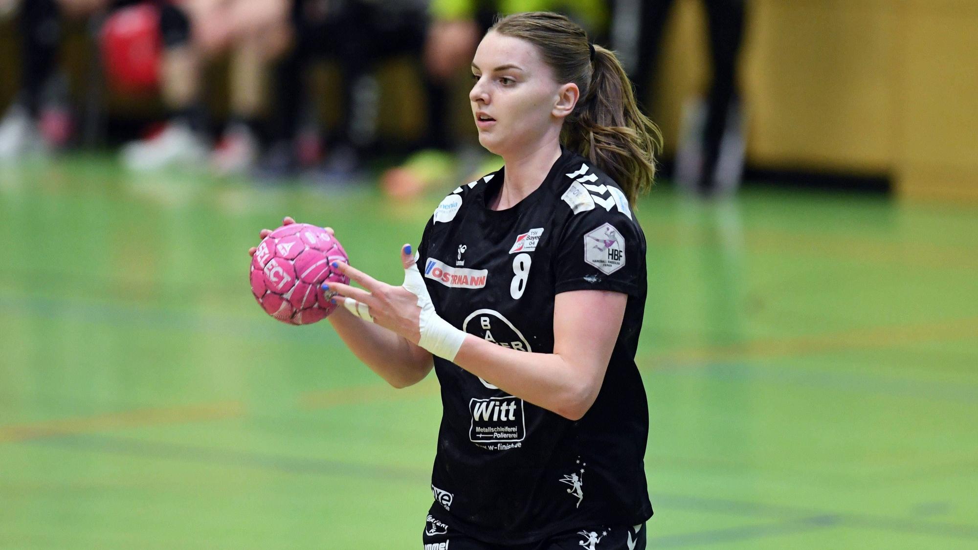 Fem Julia Boeters TSV Bayer 04 Leverkusen, GER, HSG Bad Wildungen - TSV Bayer 04 Leverkusen, Handball, 1. Bundesliga Frauen, 22.04.2023, GER, HSG Wildungen Vipers - TSV Bayer 04 Leverkusen, Handball,1. Bundesliga Frauen, 22.04.2023 Bad Wildungen *** Fem Julia Boeters TSV Bayer 04 Leverkusen , GER, HSG Bad Wildungen TSV Bayer 04 Leverkusen, Handball, 1 Bundesliga Women, 22 04 2023, GER, HSG Wildungen Vipers TSV Bayer 04 Leverkusen, Handball,1 Bundesliga Women, 22 04 2023 Bad Wildungen Copyright: xRolandxSippelx-xEibner-Pressefotx EP_RSL