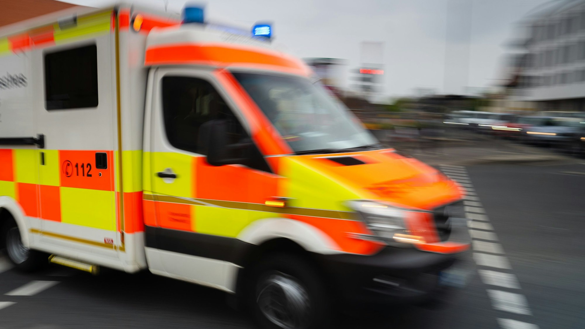 In Düsseldorf ist eine trans Frau angegriffen und verletzt worden (Symbolbild).