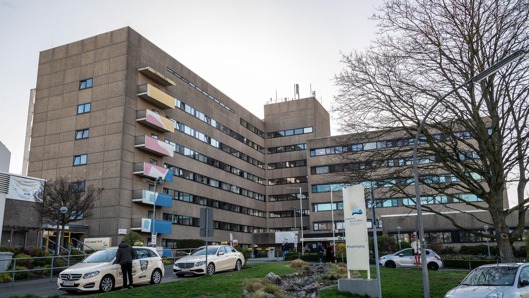 Das Bild zeigt das Krankenhaus in Porz.