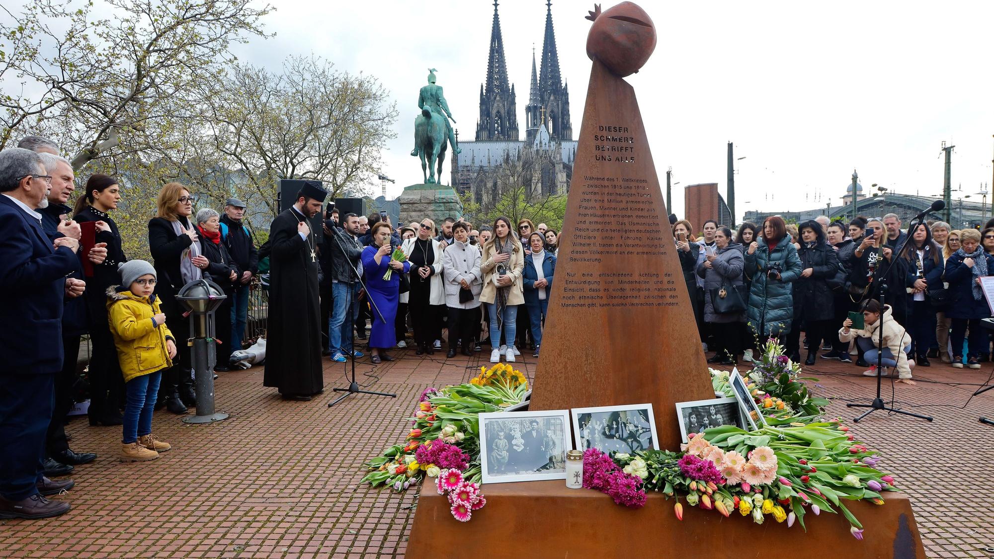 Mahnmal aus Metall