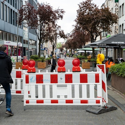 Absperrungen an der Deutzer Freiheit