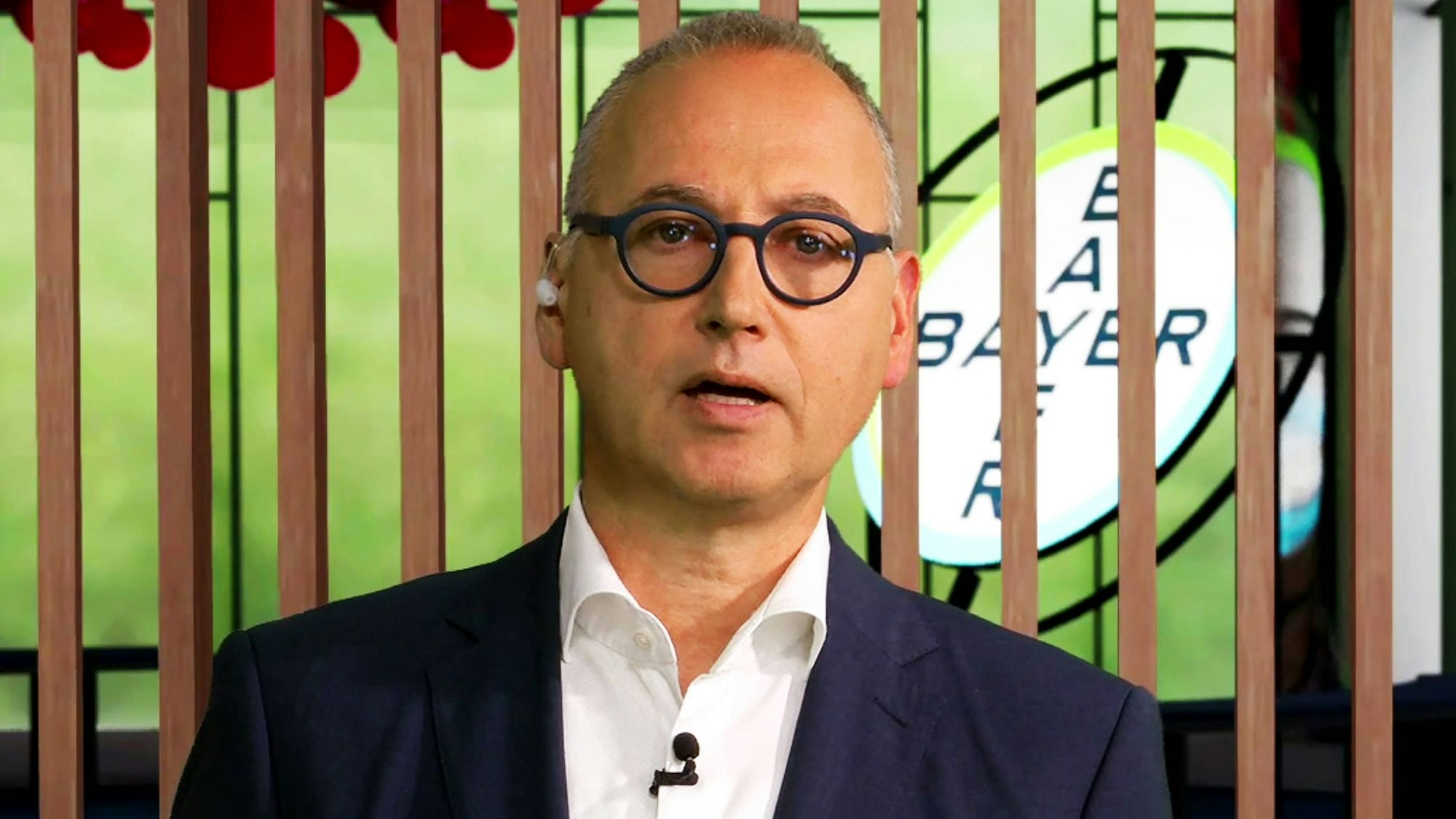 Deutschland, Leverkusen, 24802.2023 Bilanz-Pressekonferenz der der Bayer AG Foto: Werner Baumann, Vorsitzender des Vorstands der Bayer AG digitales Bildschirmfoto Bilanz-Pressekonferenz der der Bayer AG *** Germany, Leverkusen, 24802 2023 Balance Sheet Press Conference of Bayer AG Photo Werner Baumann, Chairman of the Board of Management of Bayer AG digital screenshot Balance Sheet Press Conference of Bayer AG