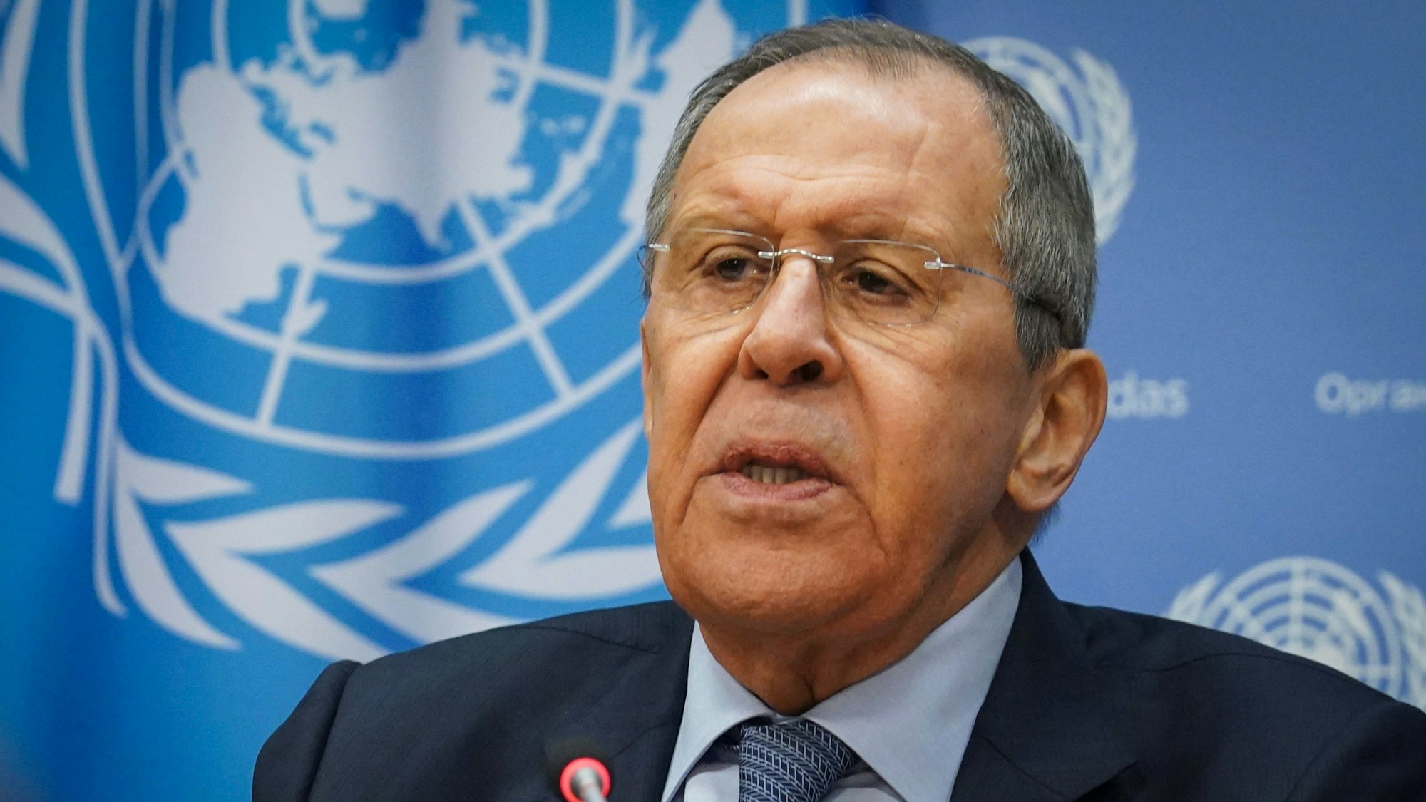 Sergej Lawrow, Außenminister von Russland, spricht während einer Pressekonferenz im Hauptquartier der Vereinten Nationen in New York.
