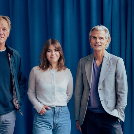 Der Kölner Kulturdezernent Stefan Charles (r.), c/o-pop-Chef Norbert Oberhaus (l.) und Paulina Rduch (Klubkomm)