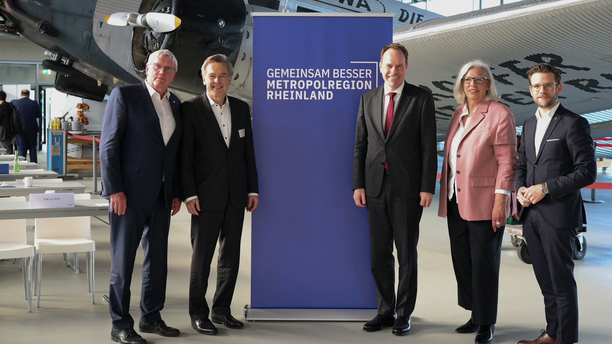 Das Bild zeigt den Vorstand der Metrpolregion Rheinland.