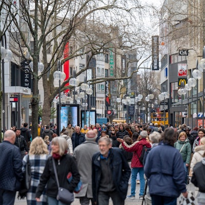 Die Schildergasse voller Passanten