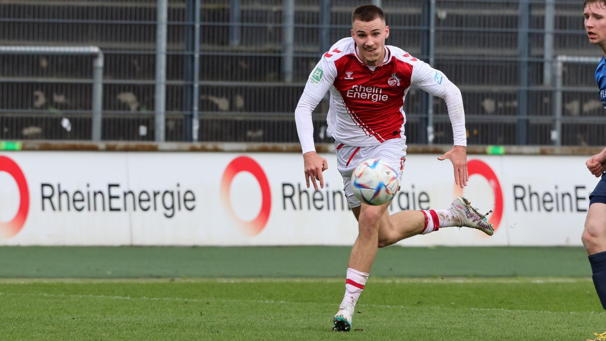 1.FC Köln U21 vs. SC Wiedenbrück, Regionalliga West, Saison 2022/23, Tim Lemperle (1. FC Köln), 01.04.2023, Bild: Herbert Bucco