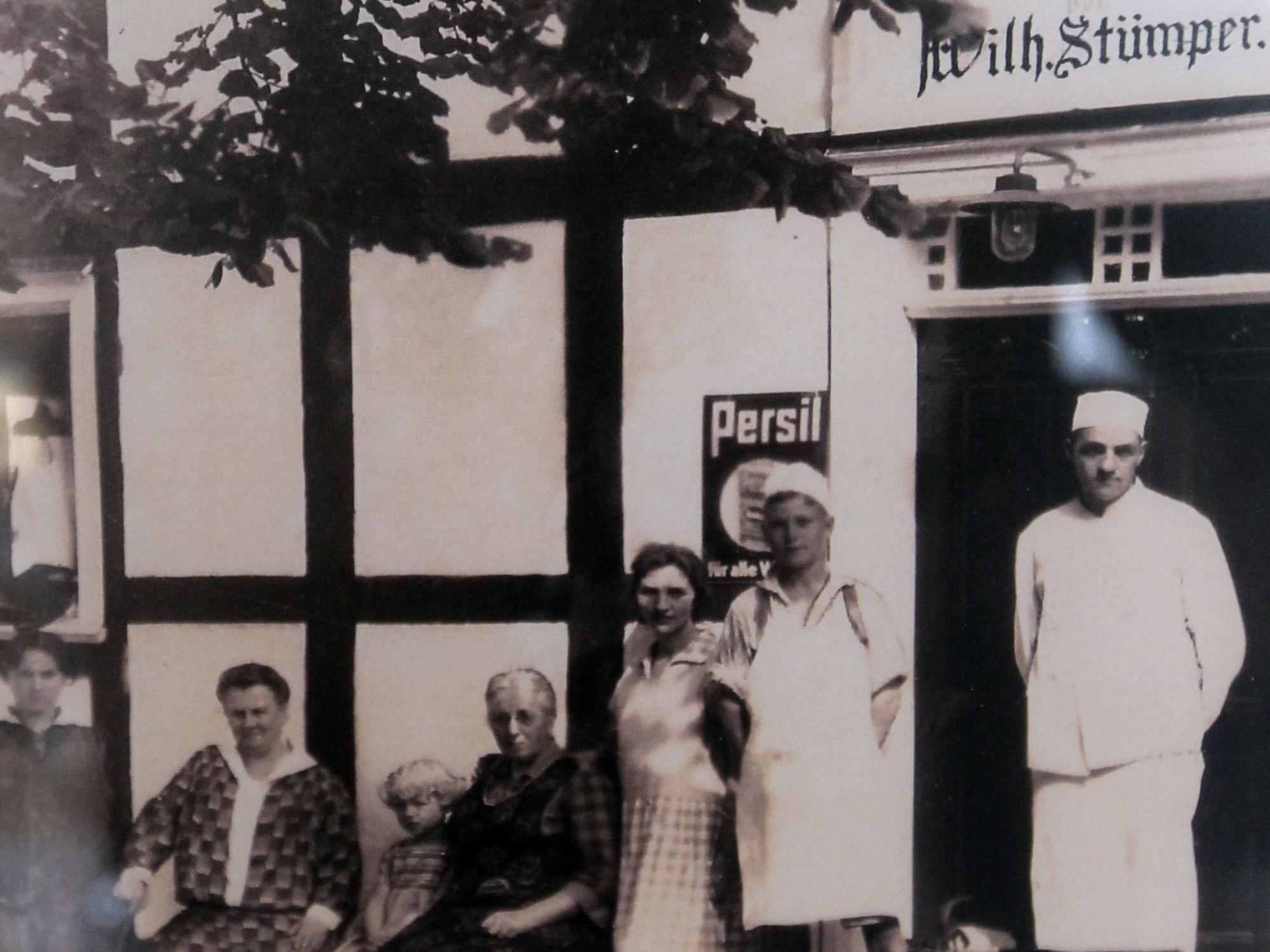 Fritz Stümper, Bäckermeister um 1927, damals in der zweiten Generation.