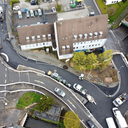 Die Baustelle an der Polizei in Wipperfürth.