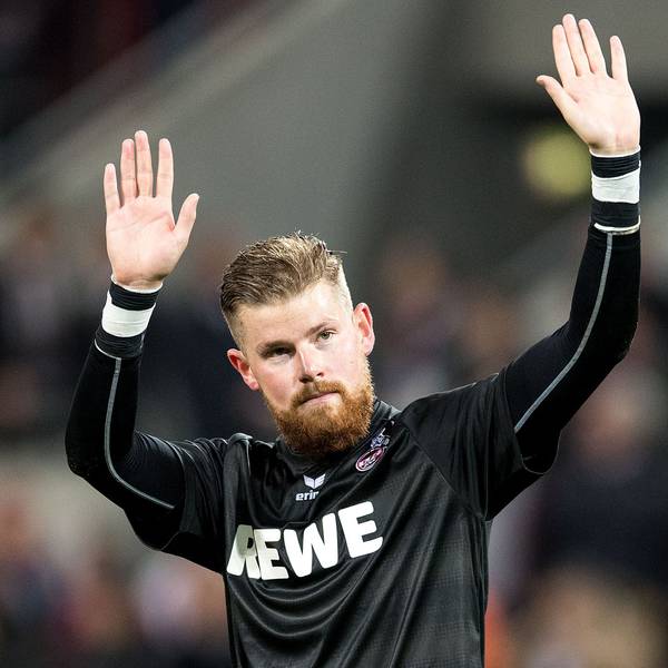 Timo Horn bedankt sich bei den Fans.