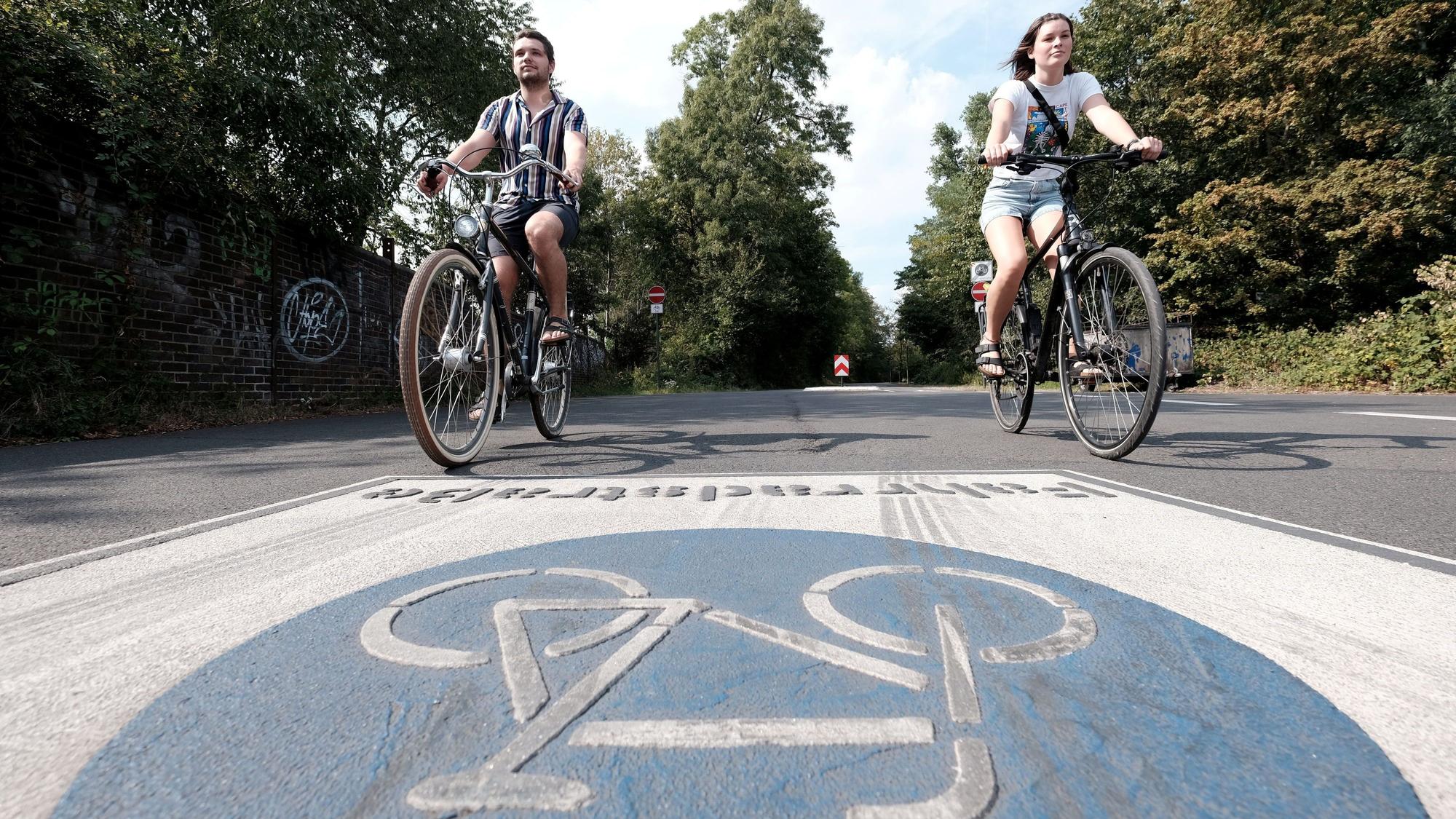 Das Radfahren in Rechtsrheinischen soll deutlich attraktiver werden.