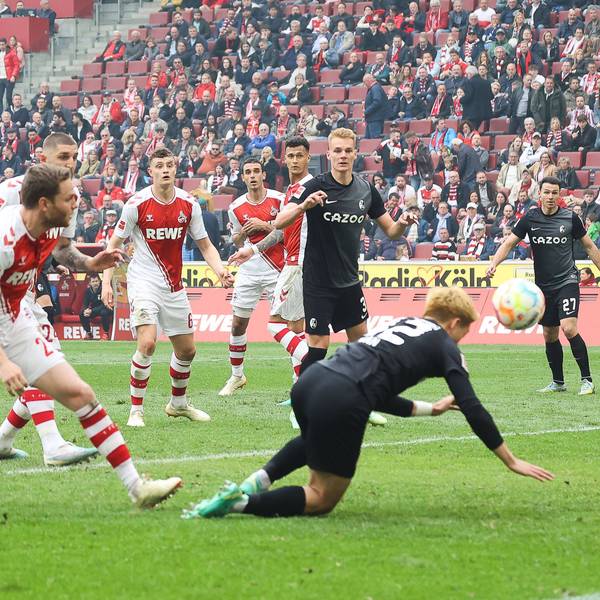Ritsu Doan trifft gegen den FC zum 1:0.