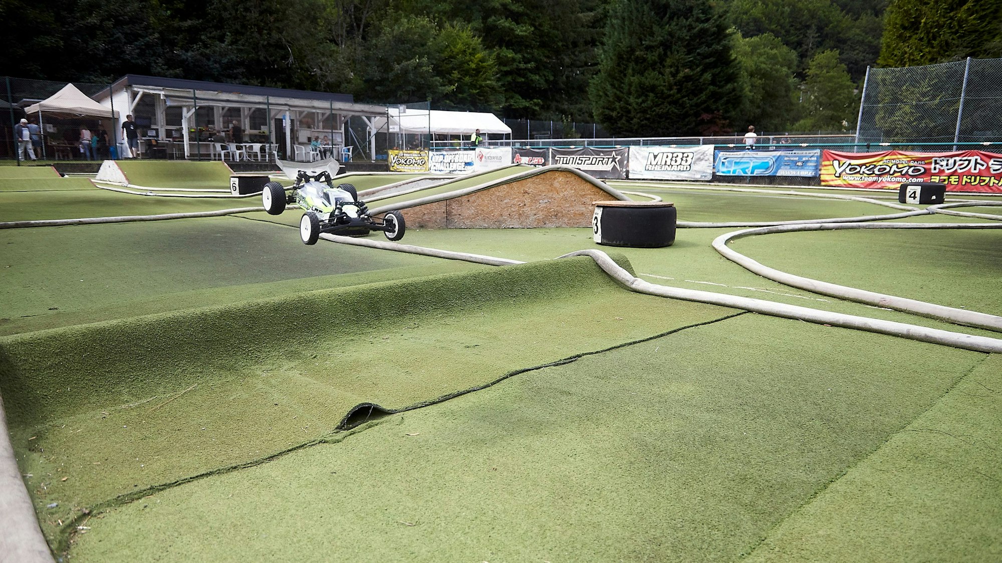 Zu einem Renn- und Familienwochenende hatte der Modellautoclub Eifel-Elos auf sein Vereinsgelände in Hellenthal eingeladen.