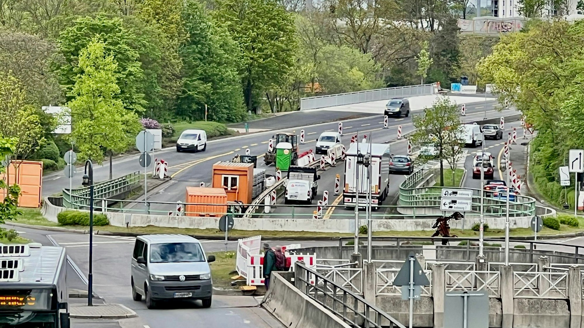 Dhünnbrücke im Zuge des Europarings in LEV kurz vor der Fertigstellung