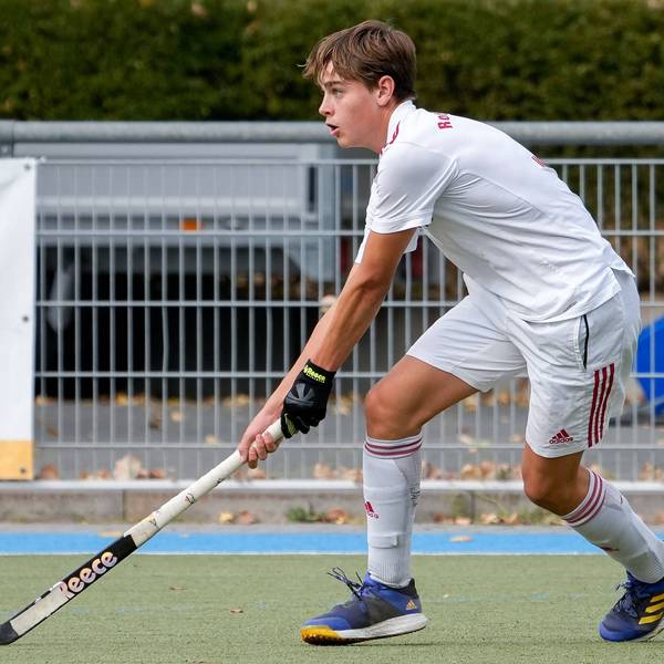 Justus Warweg KTHC, 7, am Ball, Freisteller, Ganzkörper, Einzelbild, Einzelfoto, Aktion, Action, 19.08.2022, Mannheim Deutschland, Hockey, SummerCup 2022, Herren, Rot-Weiss Köln - KHC Dragons *** Justus Warweg KTHC, 7 , on the ball, cutout, full body, single image, single photo, action, action, 19 08 2022, Mannheim Germany , Hockey, SummerCup 2022, Men, Rot Weiss Köln KHC Dragons xozx
