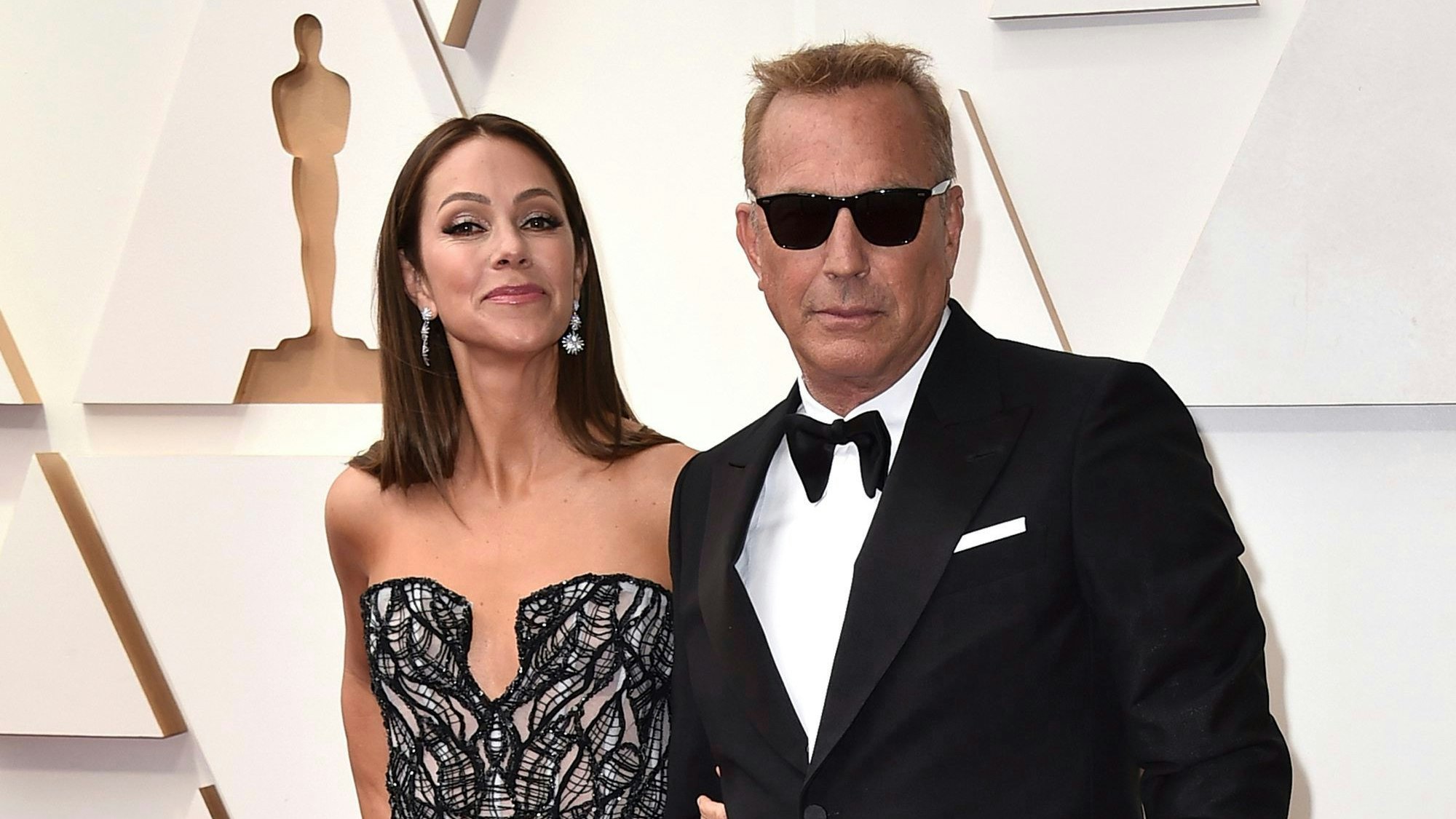 Ex-Model Christine Baumgartner (l.) und Hollywood-Star Kevin Costner.