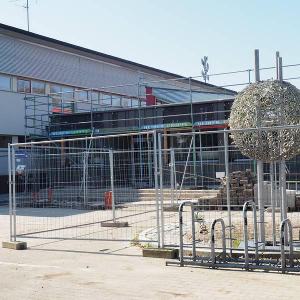 Es sind die Arbeiten an der Horionschule zu sehen.