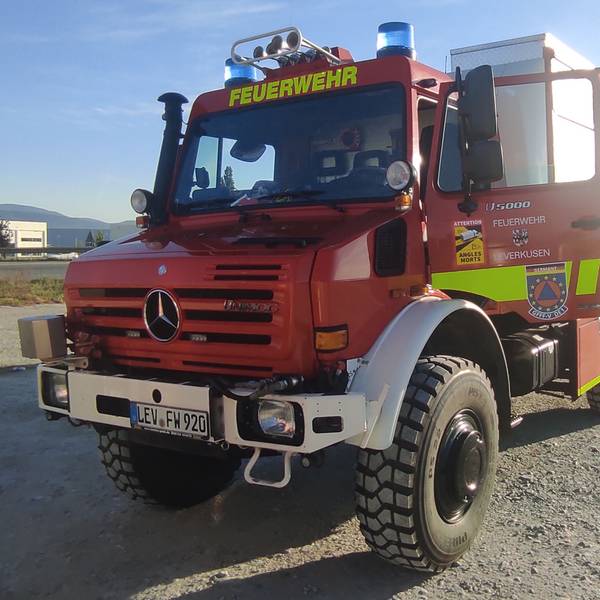 Mit einem Tanklöschfahrzeug beteiligt sich die Berufsfeuerwehr Leverkusen an einer internationalen Übung in Portugal.