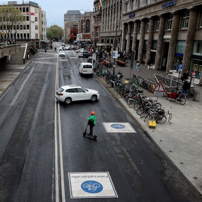 An die Umstellungen auf der Trankgasse haben sich viele Autofahrer noch nicht gewöhnt.