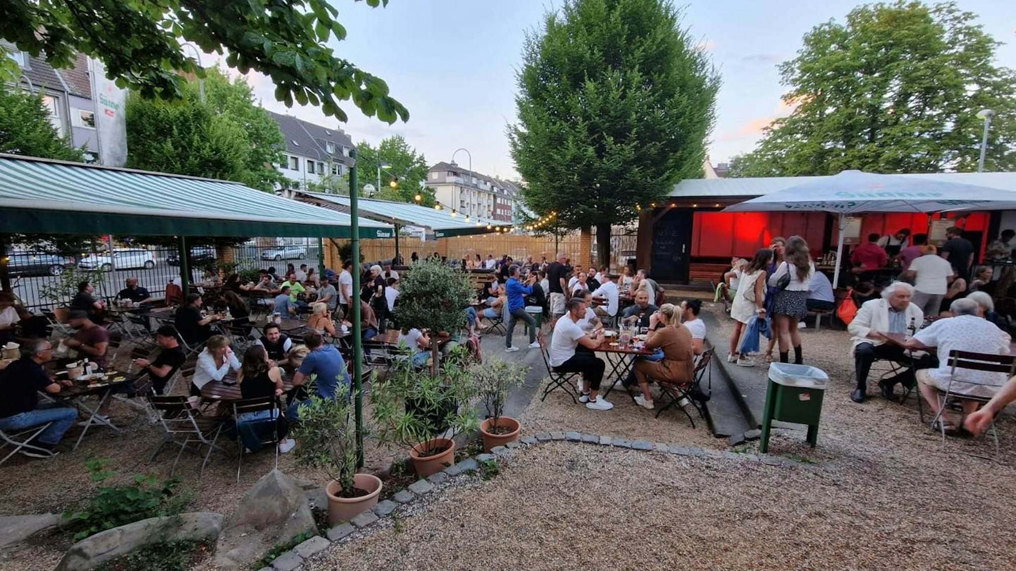 Der Biergarten auf dem Gelände der ehemaligen Sünner-Brauerei.