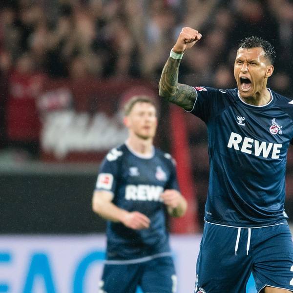 Kölns Torschütze Davie Selke jubelt nach seinem Treffer zur 1:0 Führung.