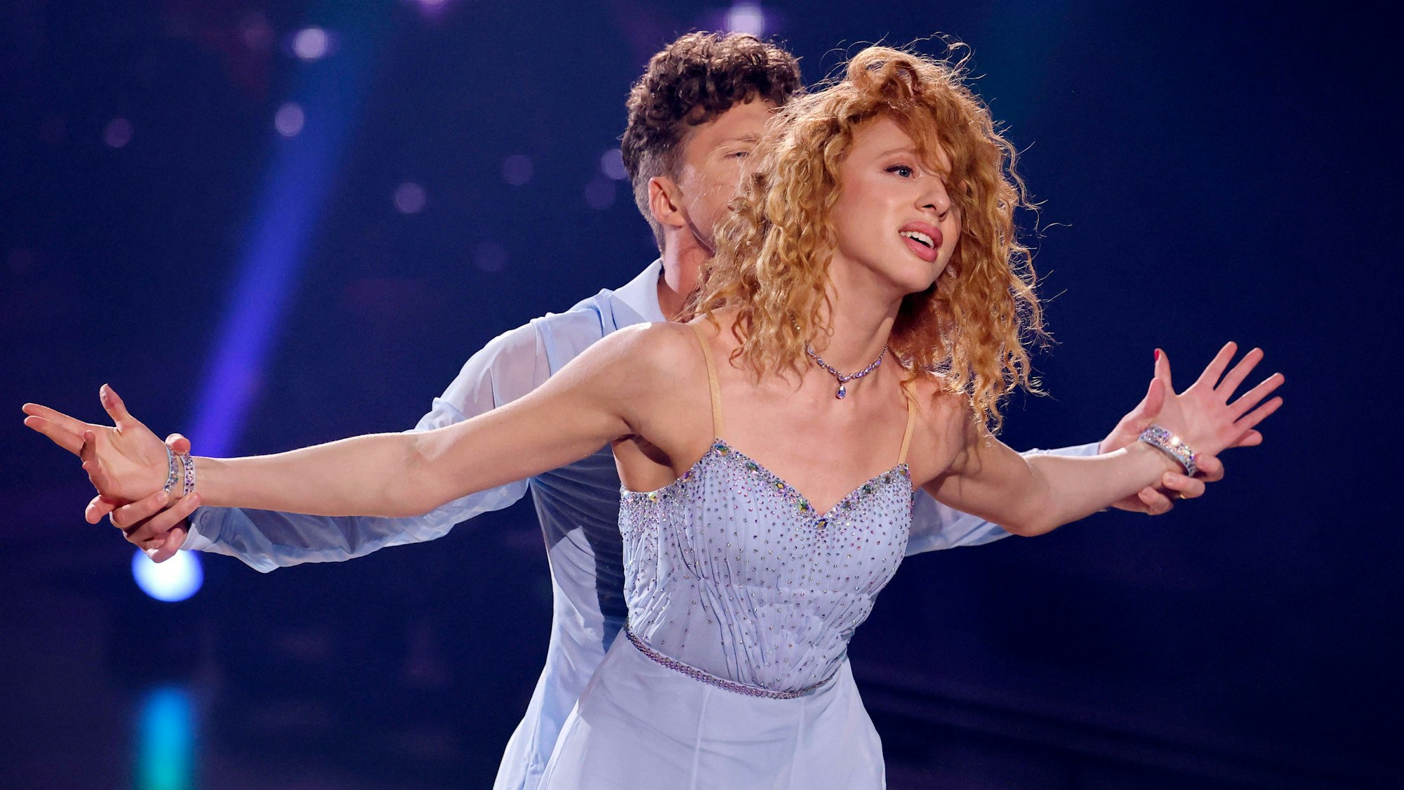 Model Anna Ermakova und Tänzer Valentin Lusin bei der 16. Staffel der RTL-Tanzshow „Let's Dance“