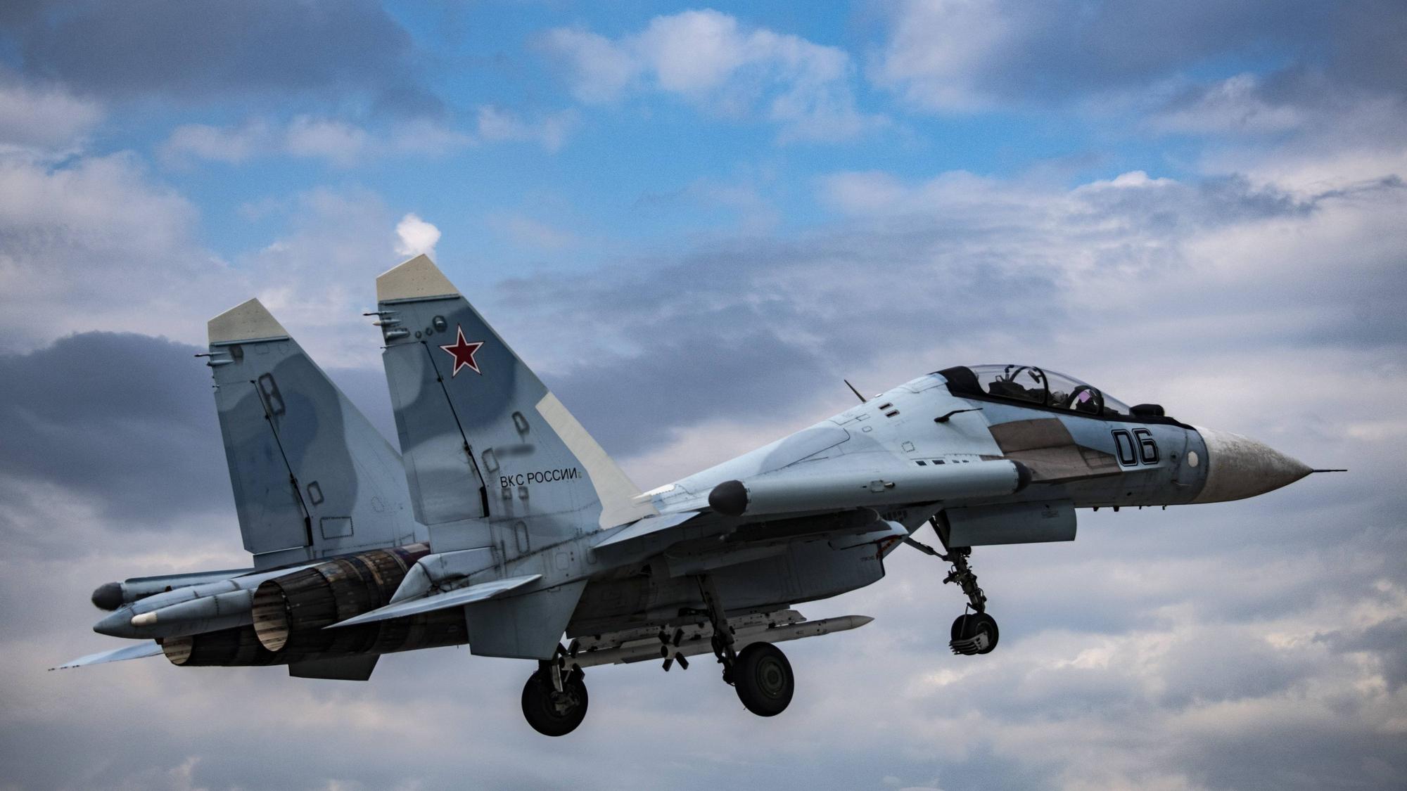 Ein russischer Kampfjet des Typs Sukhoi Su-35.