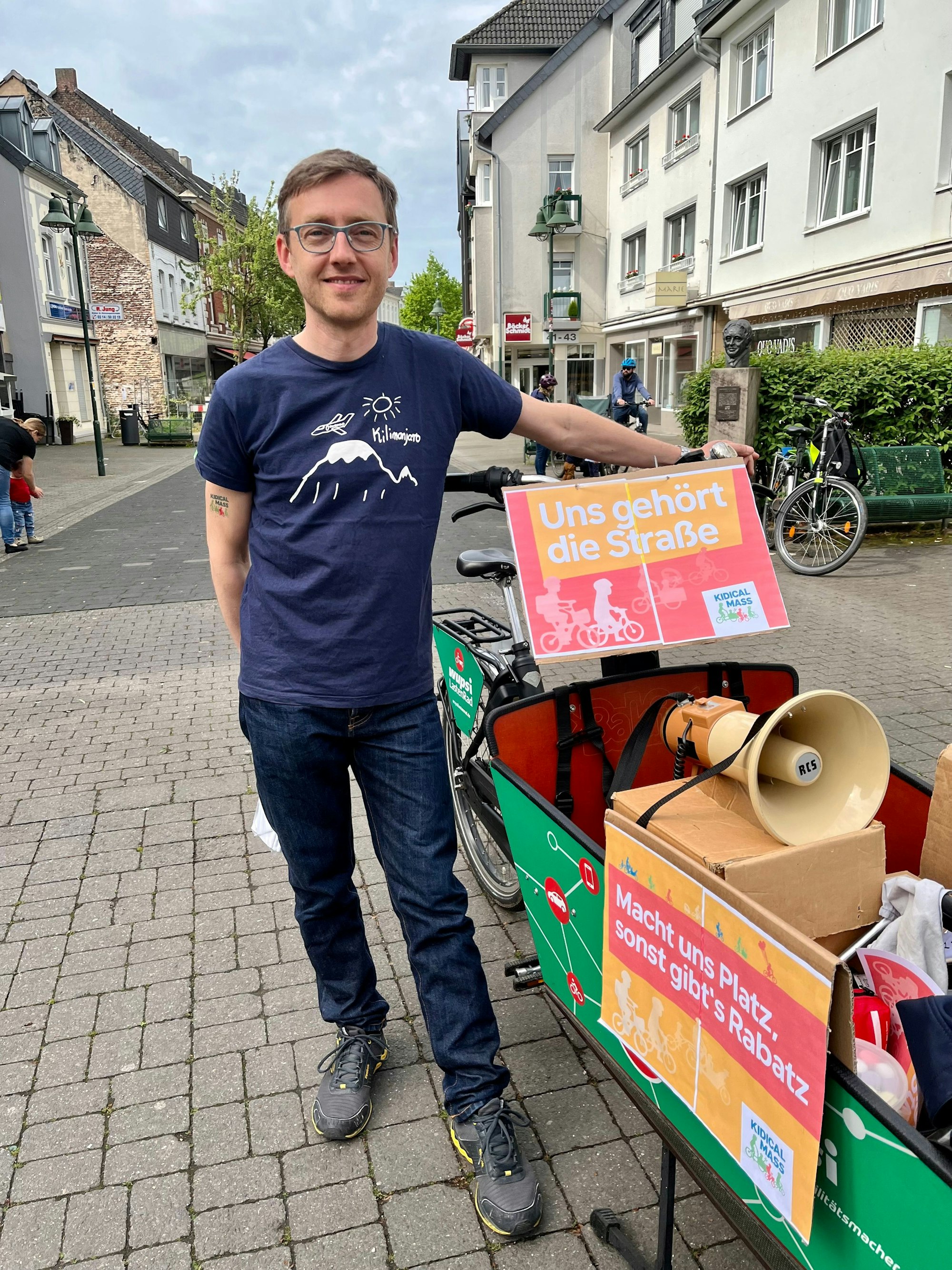 Arne Theis mit Lastenrad