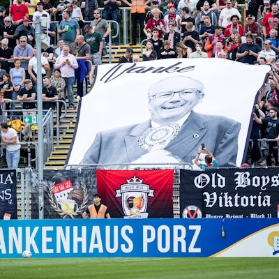 3. Fussball Bundesliga Viktoria Koeln - Borussia Dortmund II Plakat zum Gedenken an Franz-Josef Wernze 3. Fussball Bundesliga, Viktoria Koeln - Borussia Dortmund II, Koeln, Sportpark Hoehenberg DFB REGULATIONS PROHIBIT ANY USE OF PHOTOGRAPHS AS IMAGE SEQUENCES AND/OR QUASI-VIDEO. *** 3 Football Bundesliga Viktoria Koeln Borussia Dortmund II Poster in memory of Franz Josef Wernze 3 Football Bundesliga, Viktoria Koeln Borussia Dortmund II, Koeln, Sportpark Hoehenberg DFB REGULATIONS PROHIBIT ANY USE OF PHOTOGRAPHS AS IMAGE SEQUENCES AND OR QUASI VIDEO Copyright: xBEAUTIFULxSPORTS/Wunderlx