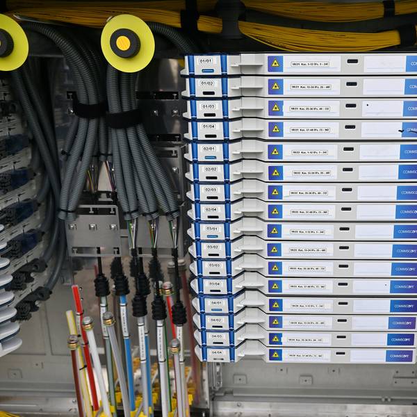 Verlegung neuer Glasfaserkabel