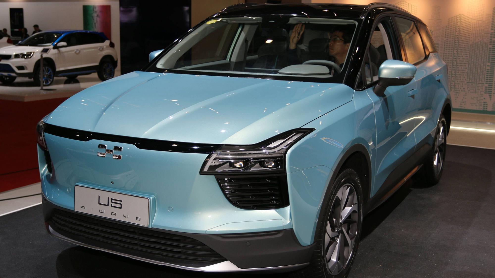 Elektroauto Aiways U5, Weltpremiere, 89. Internationaler Automobil Salon Genf (CH) 2019 (07. - 17.03.2019, Geneva International Motor Show, Autoausstellung, Auto, Messe, Palexpo Geneve, Schweiz), Pressetag 05.03.2019 *** Electric Car Aiways U5 World Premiere 89 International Motor Show Geneva CH 2019 07 17 03 2019 Geneva International Motor Show Motor Show Auto Exhibition Palexpo Geneve Switzerland Press Day 05 03 2019
