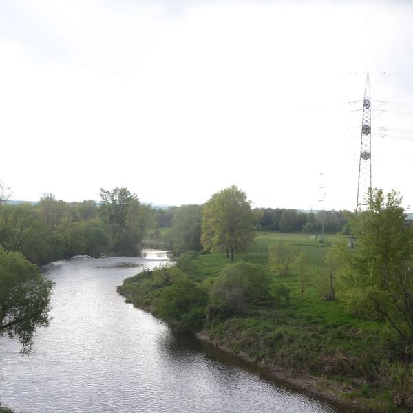 Blick auf die Sieg am Ortsteil Zange.