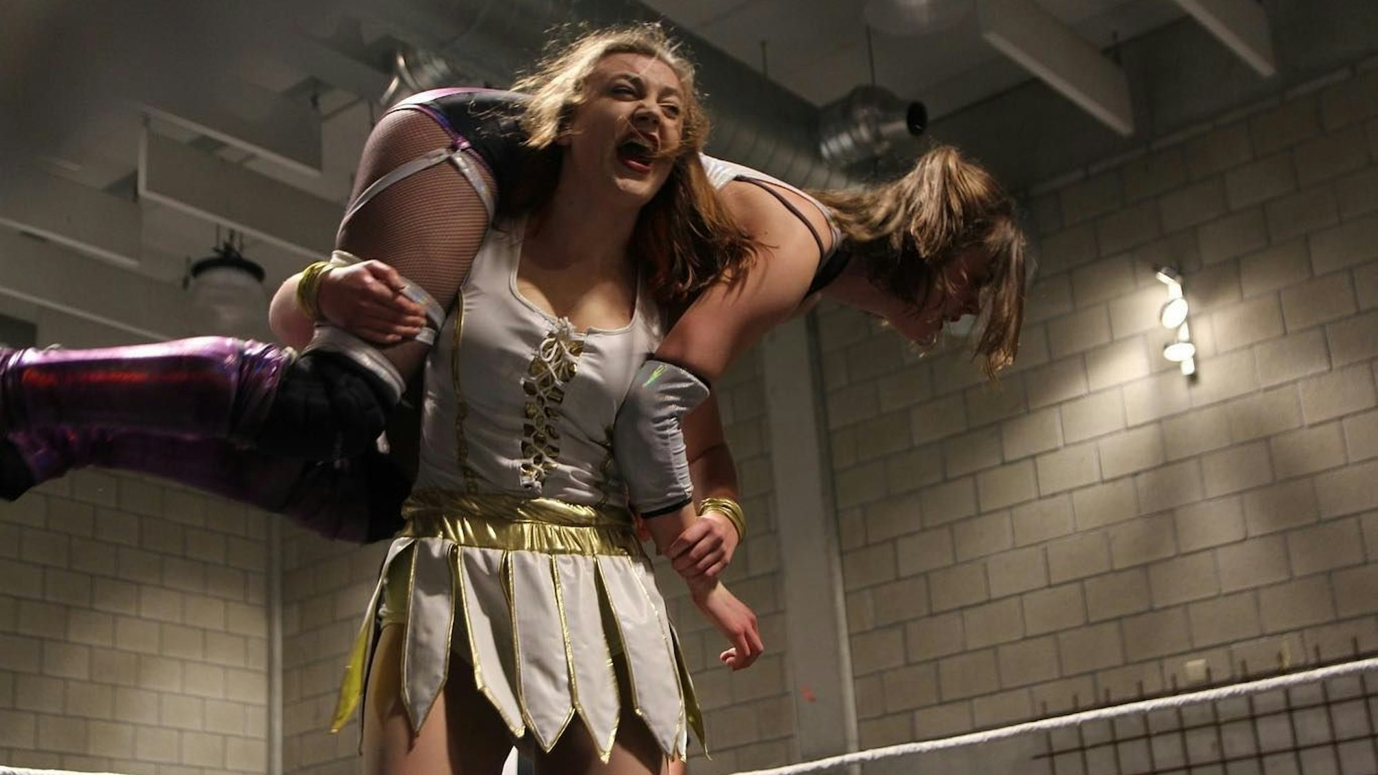 Bei der Show „Asteria“ standen in den Sartory-Sälen Wrestlerinnen im Fokus. Hier duellieren sich Kara und Julia.