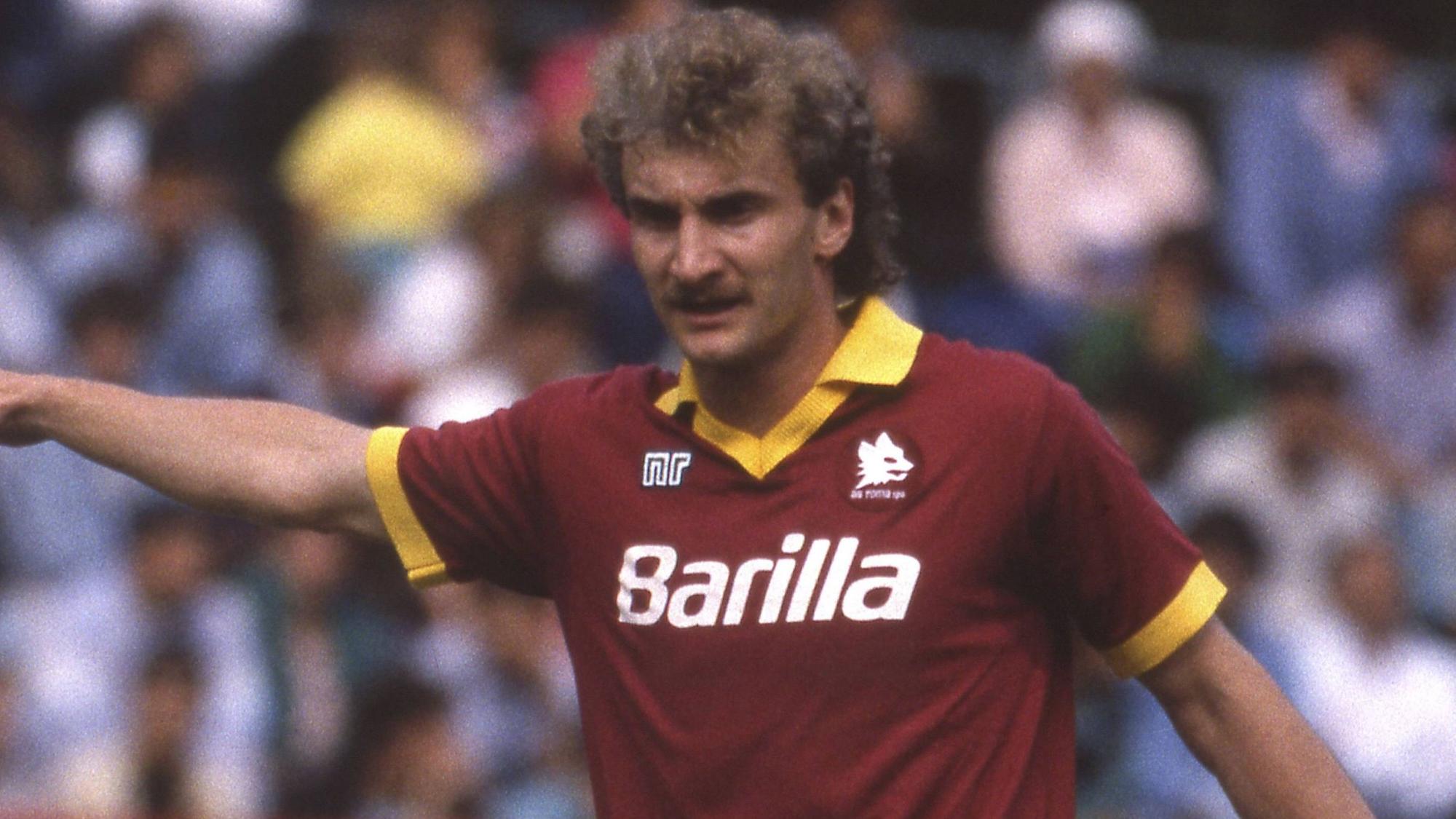 Rudi Völler im Trikot der AS Roma.