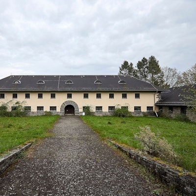 Die Redoute in Vogelsang möchte das DRK gerne kaufen.