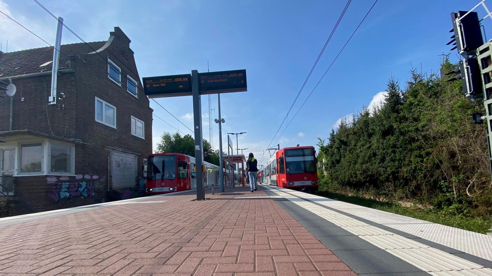 Haltestelle der Linie 18
