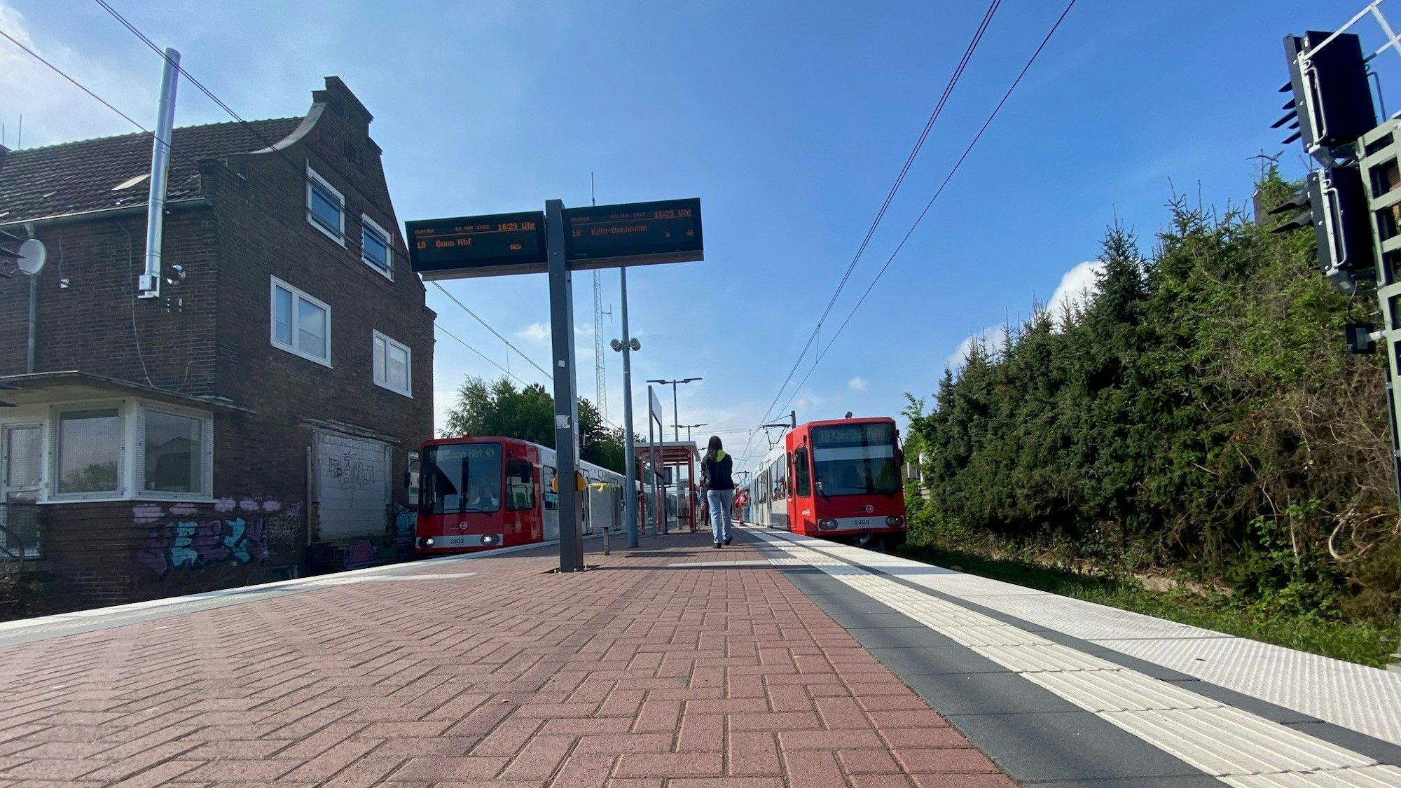 Haltestelle der Linie 18