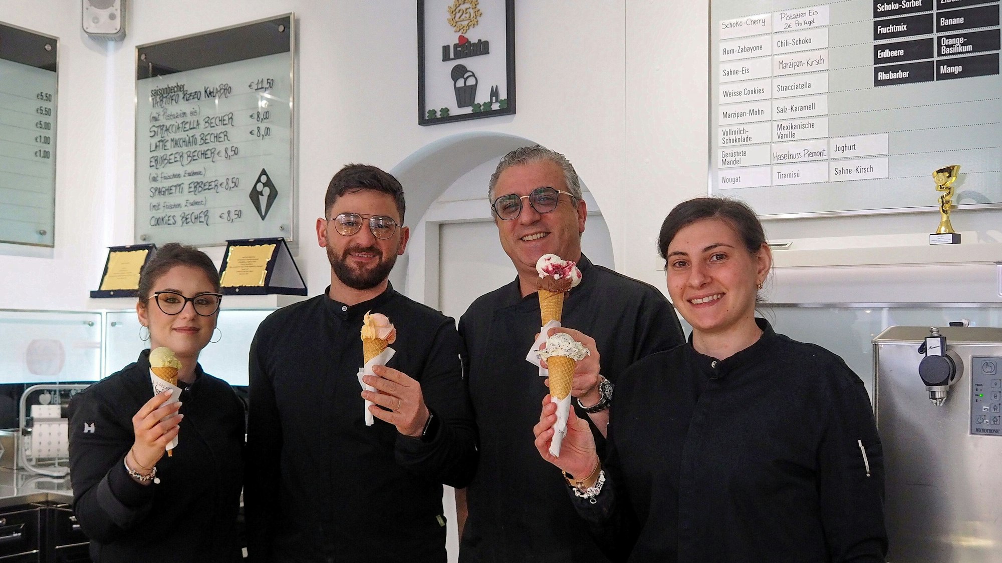 Das Team vom Eiscafé Il Gelato di Ferigo.