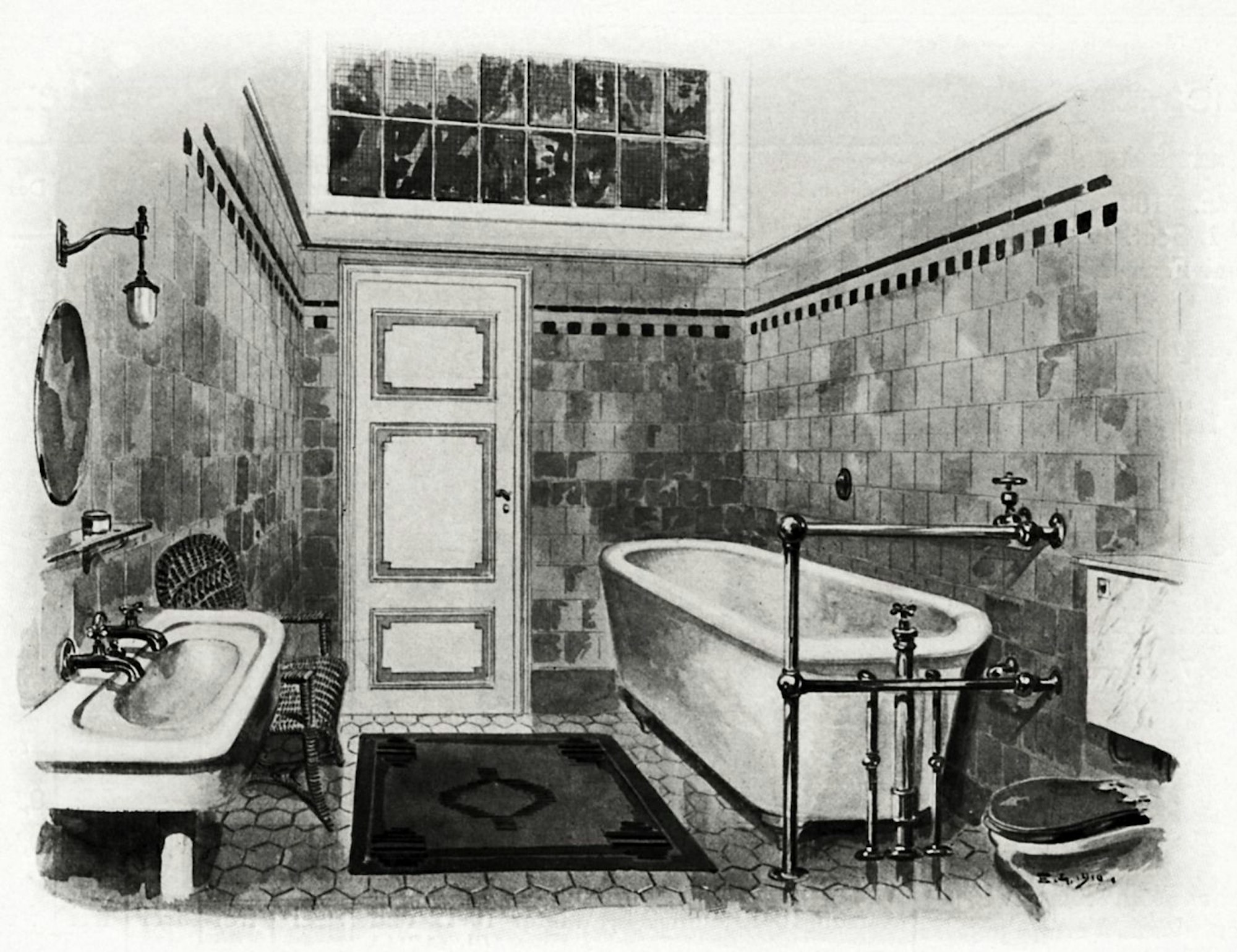 Ein Bad von 1910 mit frei stehender Badewanne.