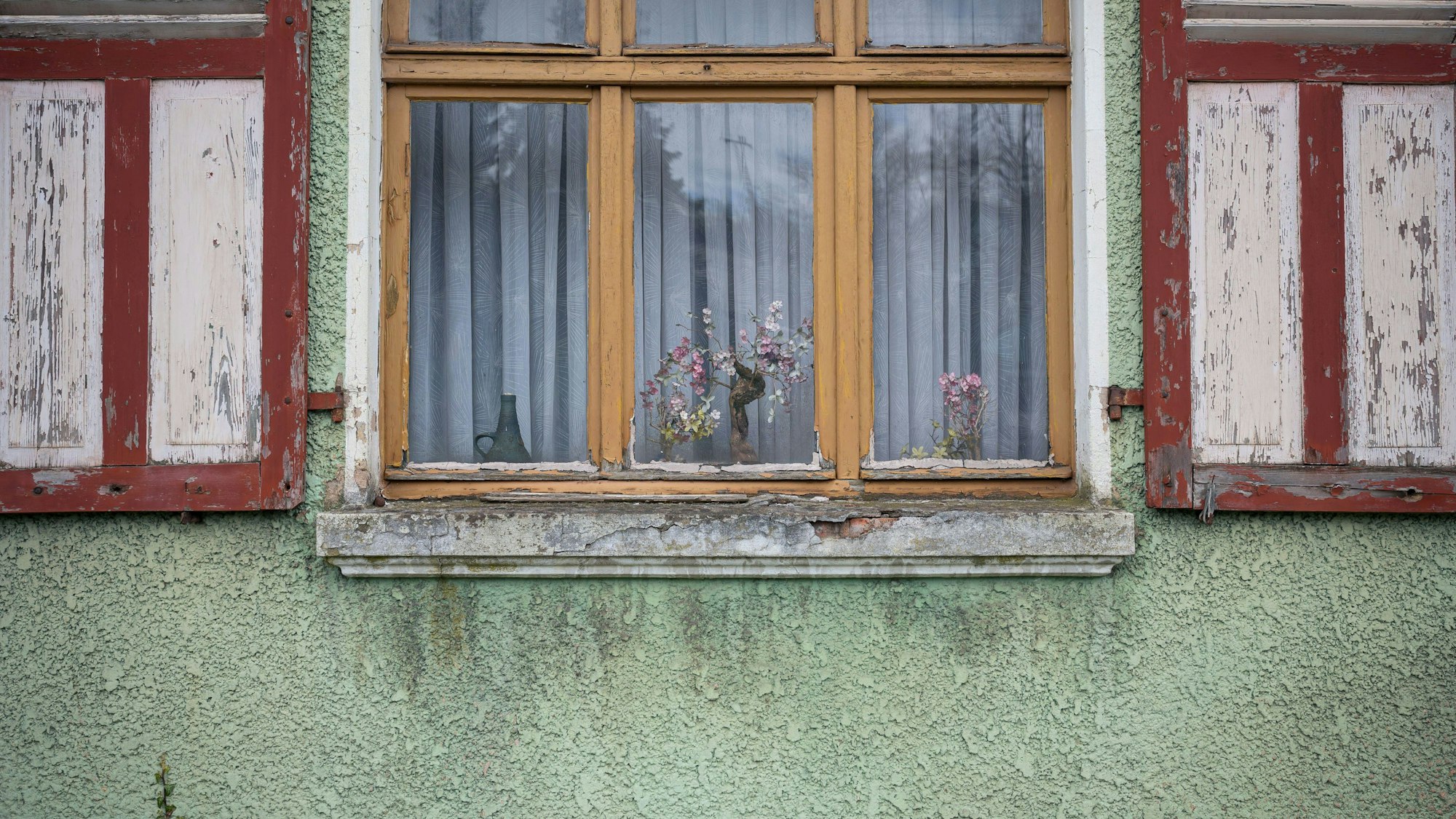Saarland, Friedrichsthal: In diesem Haus wohnte der verstorbene Priester Edmund Dillinger, der wohl über Jahre hinweg Minderjährige missbraucht und diese Vorgänge selbst dokumentiert hat.