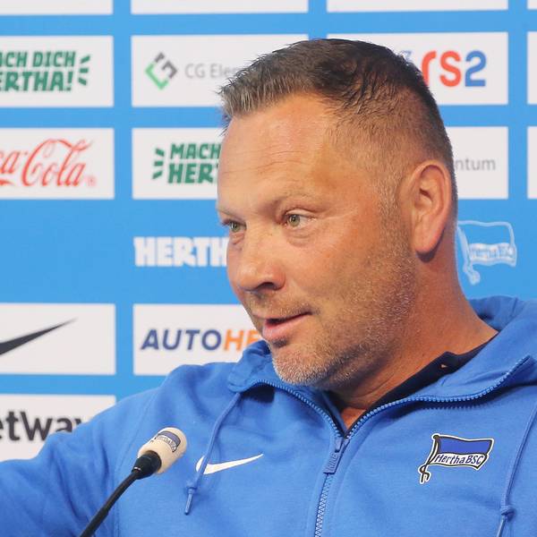 Hertha-Trainer Pal Dardai vor dem Spiel beim 1. FC Köln